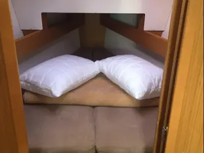 Cabin on Carry On, a Jeanneau Sun Odyssey 33i sailboat at Kontokali, Greece