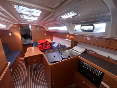 Salon of GITA, a Bavaria Cruiser 37 sailboat at Sukošan, Croatia