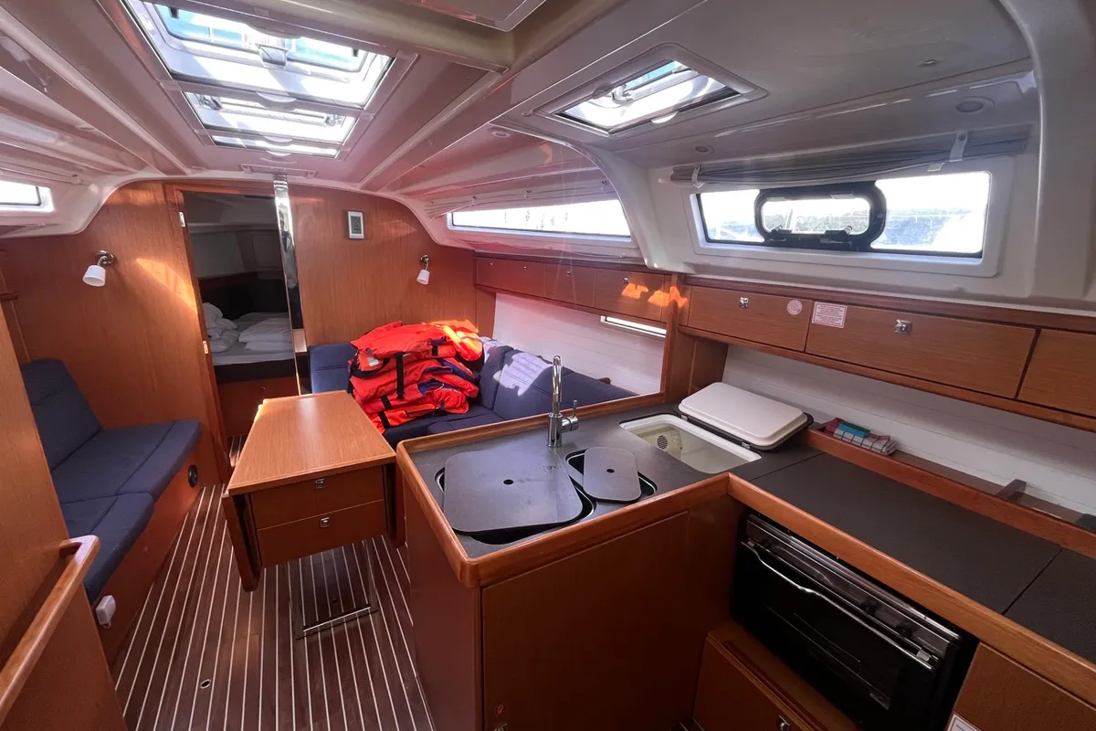 Salon of GITA, a Bavaria Cruiser 37 sailboat at Sukošan, Croatia