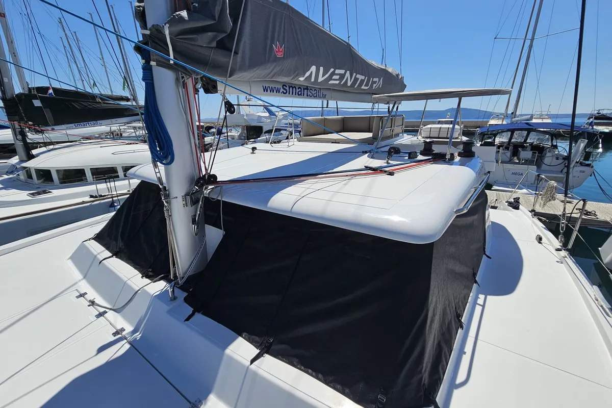 Deck of Thomas, a Aventura 37 catamaran at Novi Vinodolski, Croatia