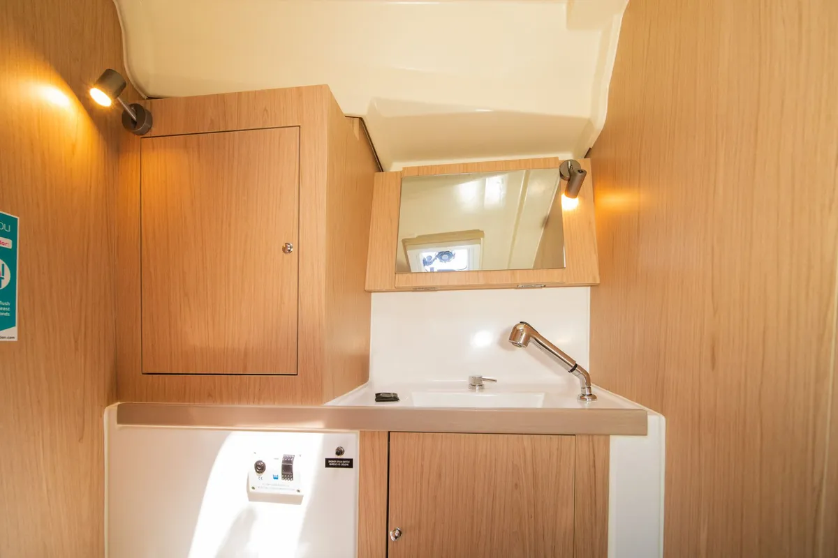 Head on Kos 41, a Beneteau Oceanis 41.1 sailboat at Lefkada, Greece