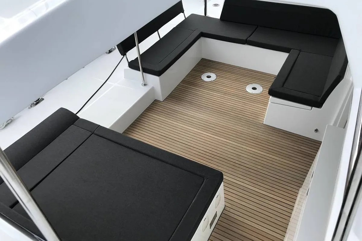 Deck of Remire, a Lagoon 450 S catamaran at Roche Caiman, Seychelles