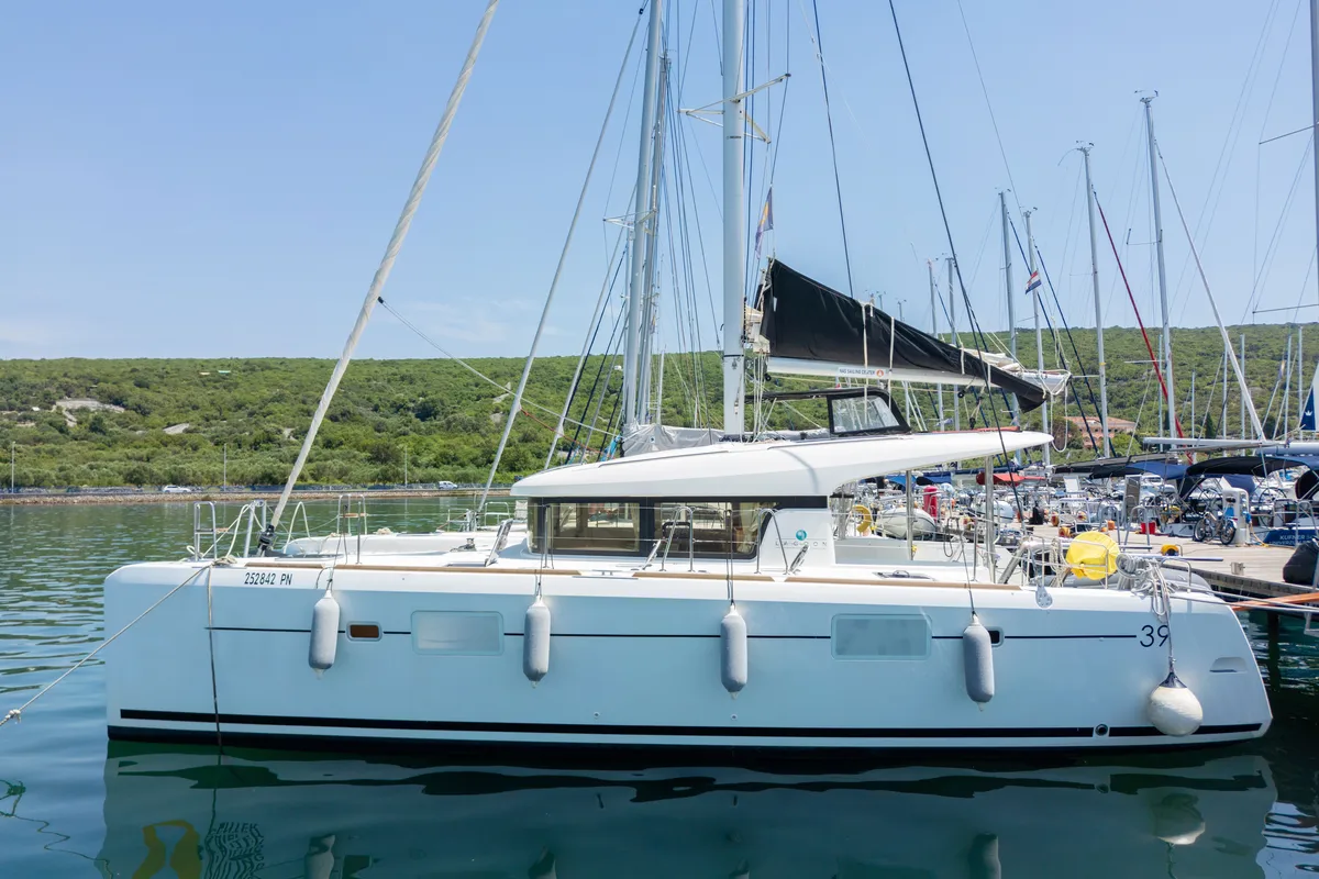 Exterior view of Vertigo, a Lagoon 39 catamaran at Punat, Croatia