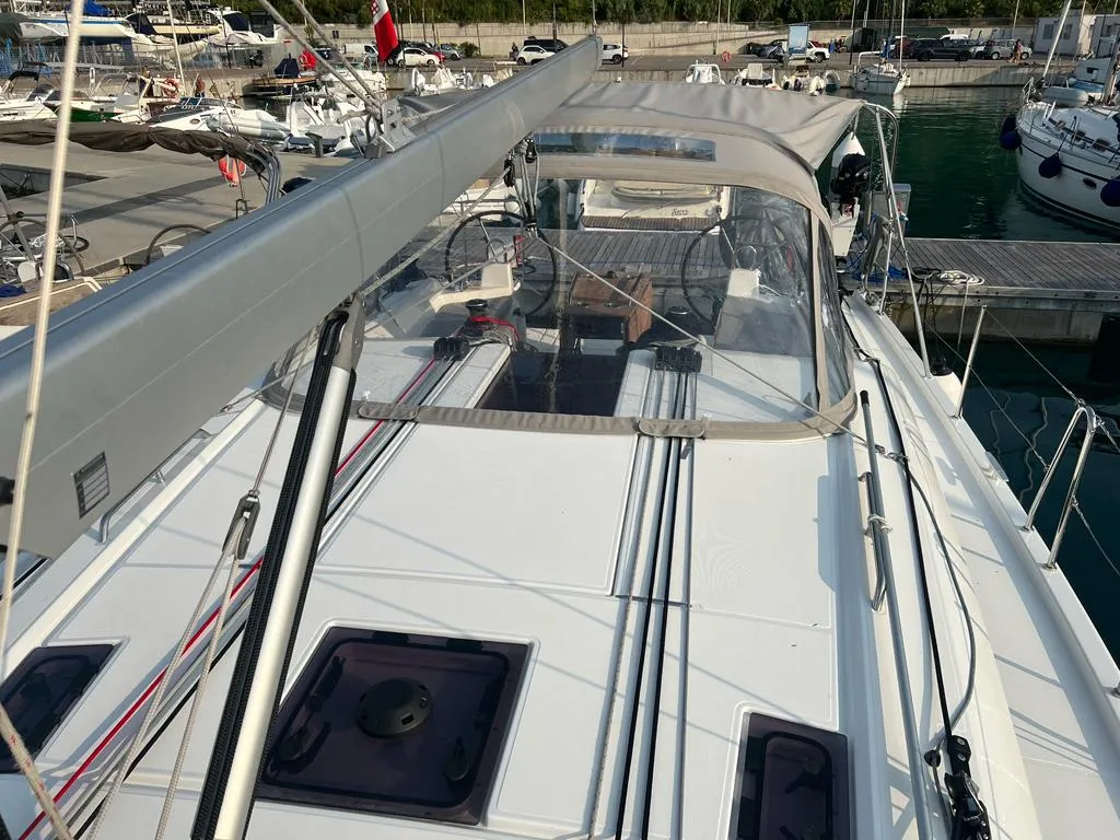 Exterior view of Rosalba, a Beneteau Oceanis 40.1 sailboat at Capo d'Orlando, Italy