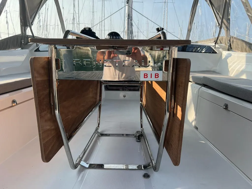 Deck of Rosalba, a Beneteau Oceanis 40.1 sailboat at Capo d'Orlando, Italy