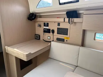 Salon of Rosalba, a Beneteau Oceanis 40.1 sailboat at Capo d'Orlando, Italy
