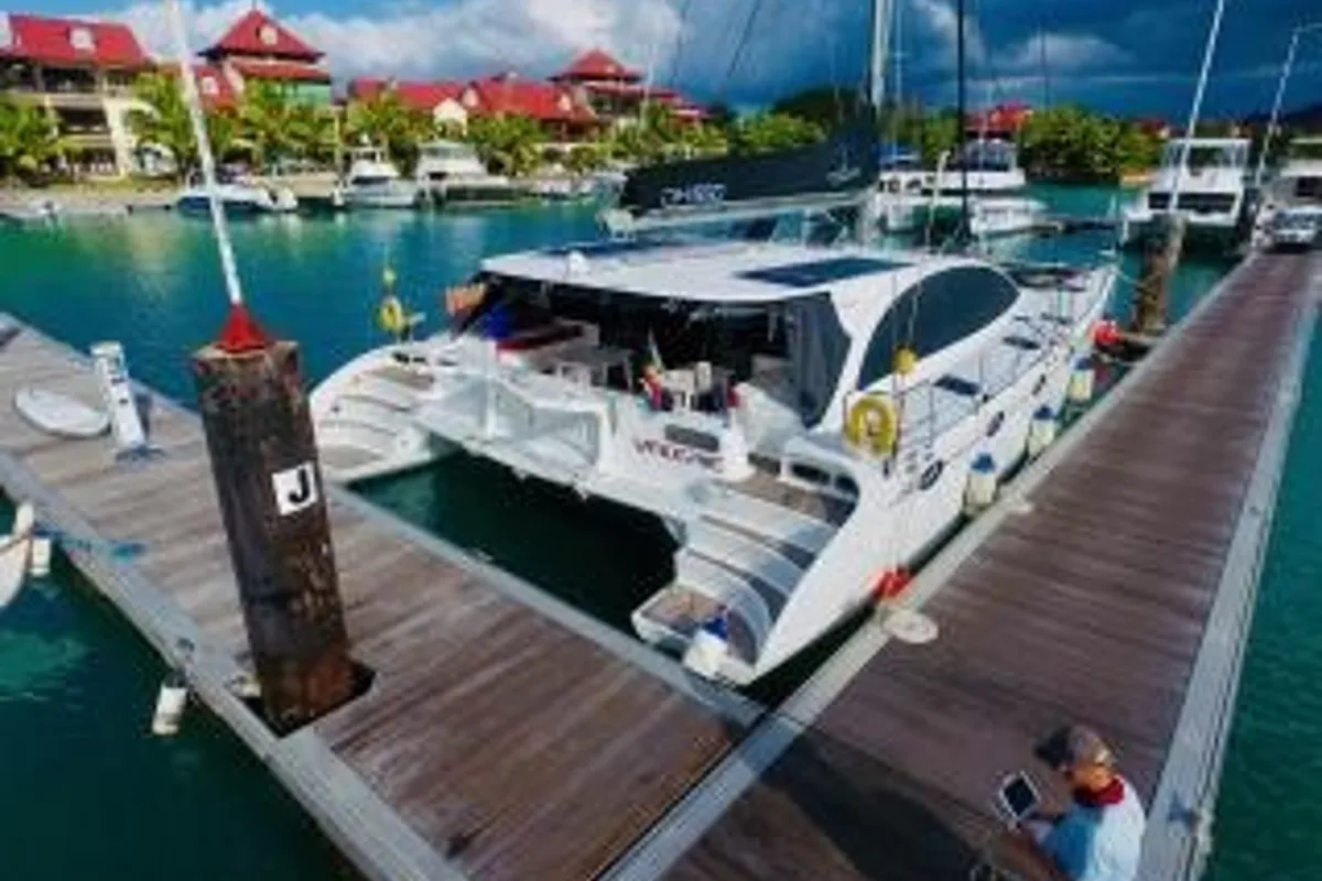 Exterior view of Valerie, a Sea-Tribe DH550 catamaran at Roche Caiman, Seychelles