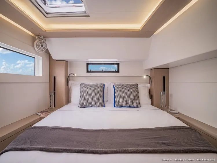 Cabin on Sella III, a Lagoon 46 catamaran at Figari/Golfo Aranci, Italy