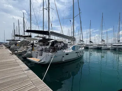 Ivy, a Hanse 415 sailboat at Kaštela, Croatia