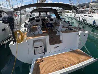 Ivy, a Hanse 415 sailboat at Kaštela, Croatia