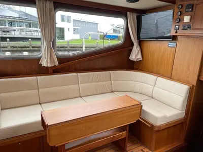 Salon of Pelicaen, a Gulet Hemmes 1400 motorboat at Akkrum, Netherlands