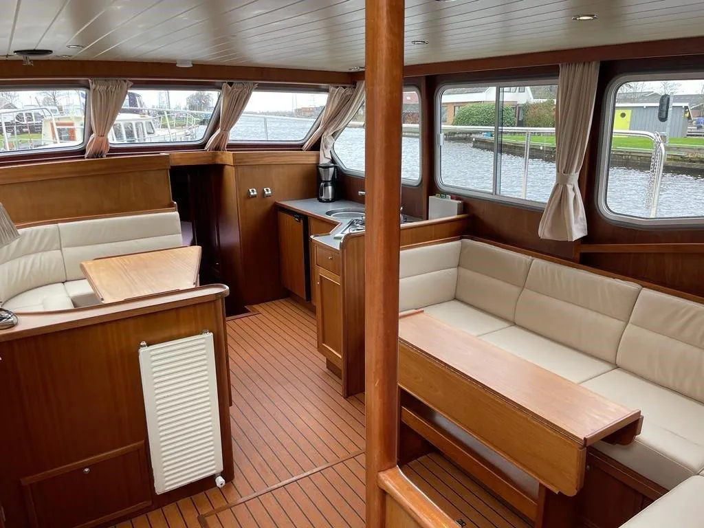 Salon of Pelicaen, a Gulet Hemmes 1400 motorboat at Akkrum, Netherlands
