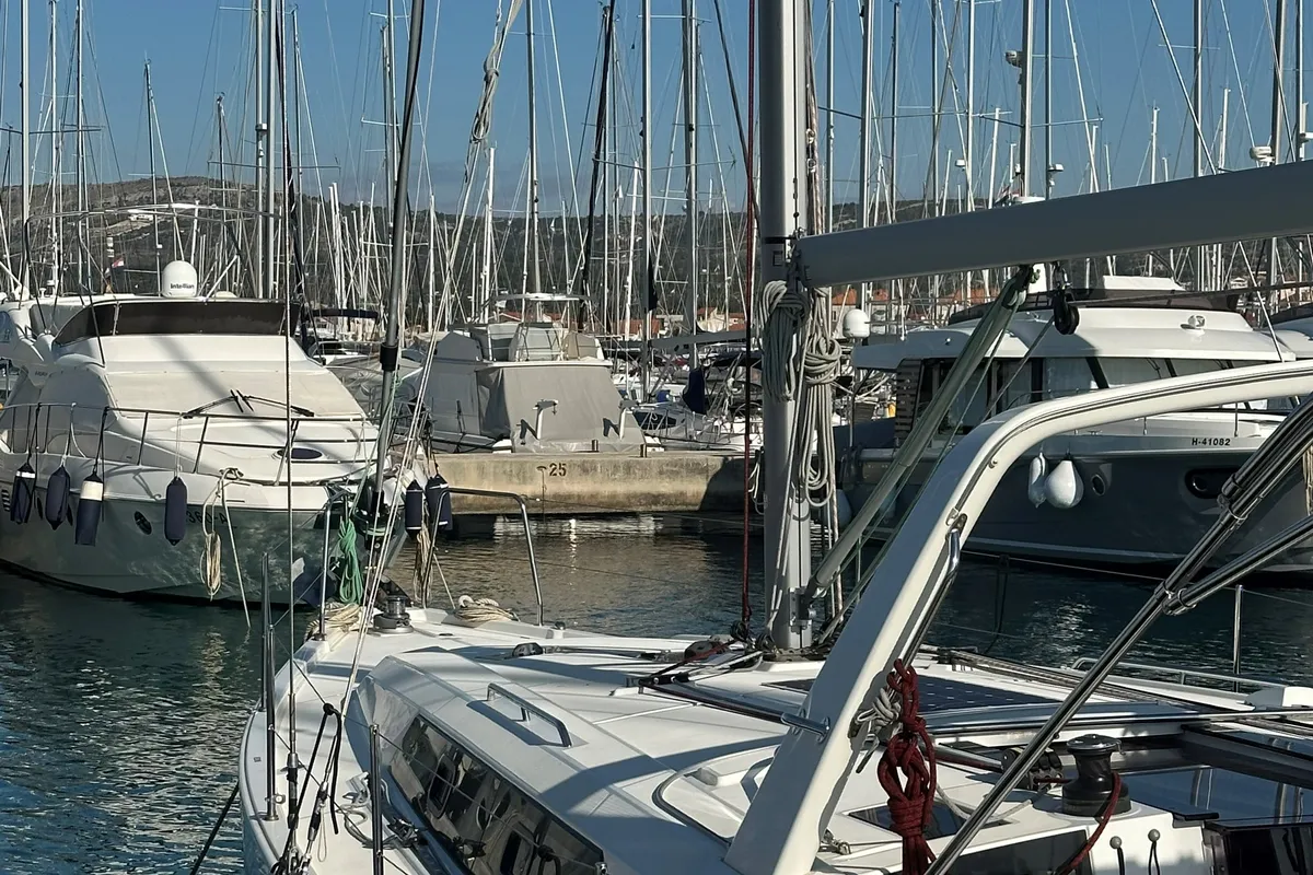 Deck of All Winds, a Beneteau Oceanis 41.1 sailboat at Rogoznica, Croatia