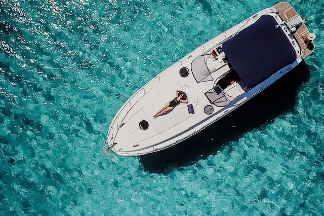 Exterior view of Notorius, a Mira 40 motorboat at Olbia, Italy