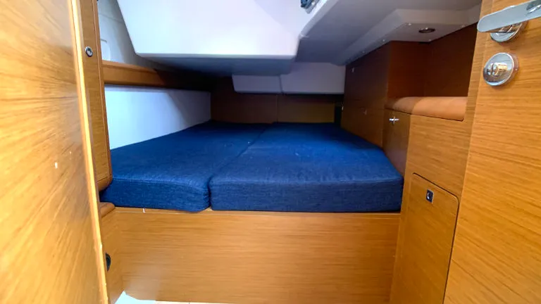 Cabin on Elsa, a Jeanneau Sun Odyssey 519 sailboat at Rogoznica, Croatia