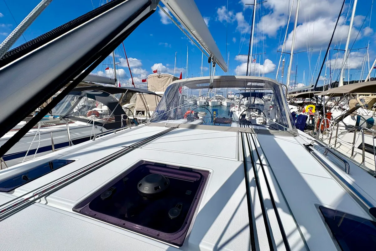 Deck of Bestsennyy, a Beneteau Oceanis 40.1 sailboat at Fethiye, Turkey