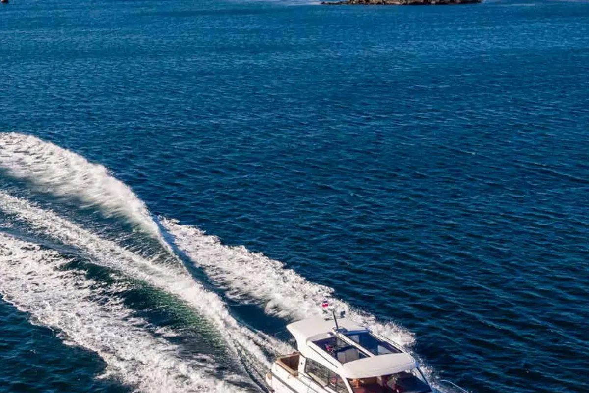 Exterior view of Fourlux, a Nimbus 365 Coupe motorboat at Općina Sukošan, Croatia