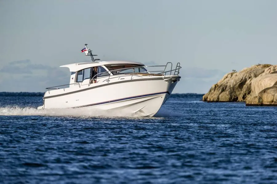 Deck of Fourlux, a Nimbus 365 Coupe motorboat at Općina Sukošan, Croatia