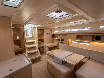 Salon of Lyra, a Beneteau Oceanis 40.1 sailboat at Salerno, Italy