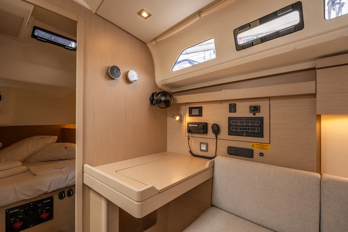 Salon of Lyra, a Beneteau Oceanis 40.1 sailboat at Salerno, Italy