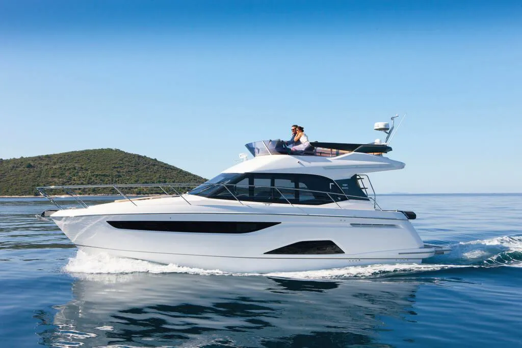 Neptun, a Bavaria R40 Fly motor yacht at Punat, Croatia