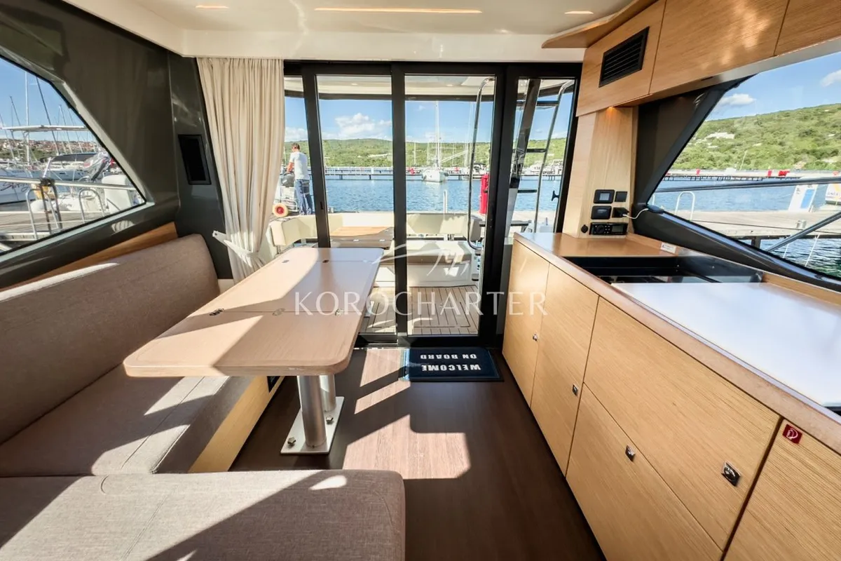 Neptun, a Bavaria R40 Fly motor yacht at Punat, Croatia