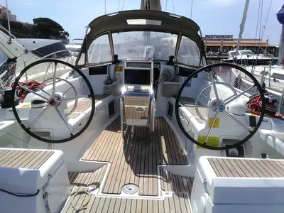 Cockpit of Comanegra, a Jeanneau Sun Odyssey 419 sailboat at Palamós, Spain