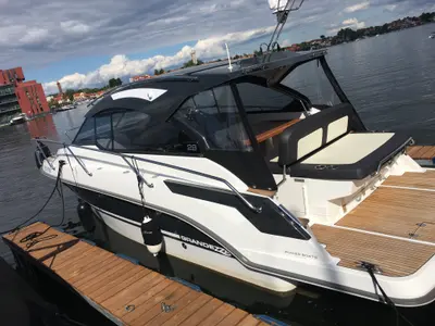 Exterior view of Very Fun, a Grandezza 280C motorboat at Općina Sukošan, Croatia