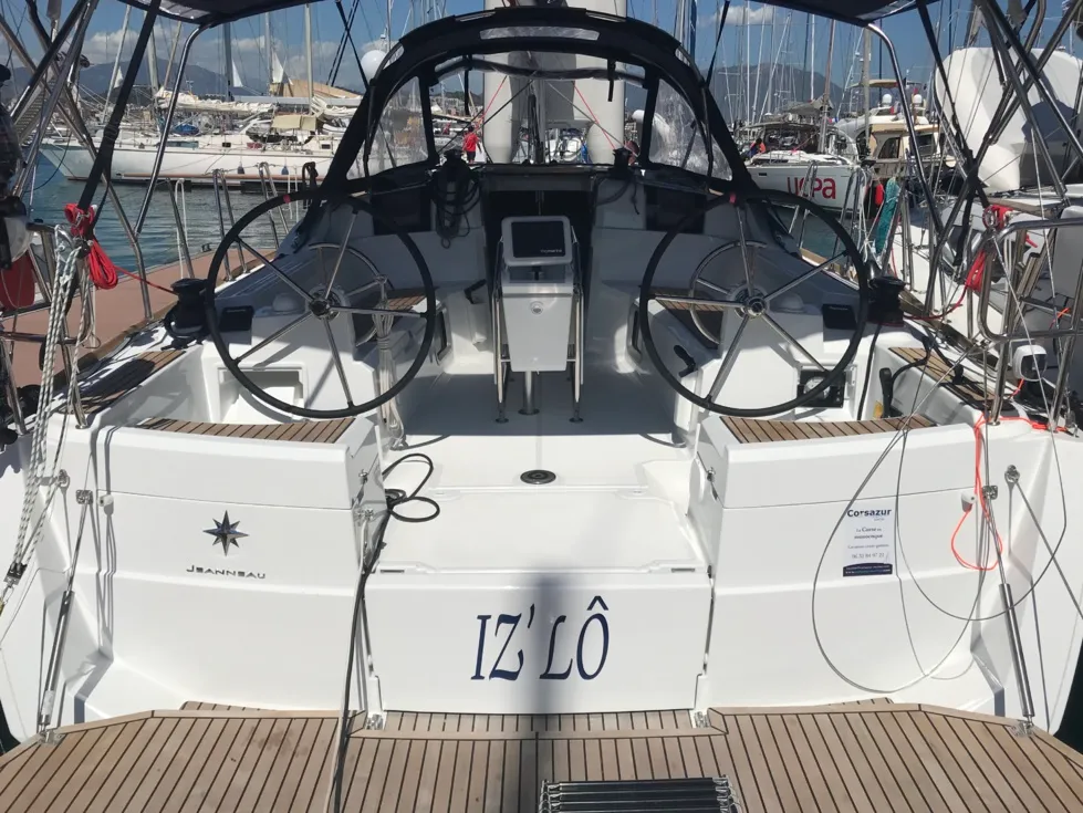 Iz’lo, a Jeanneau Sun Odyssey 389 sailboat at Ajaccio, France