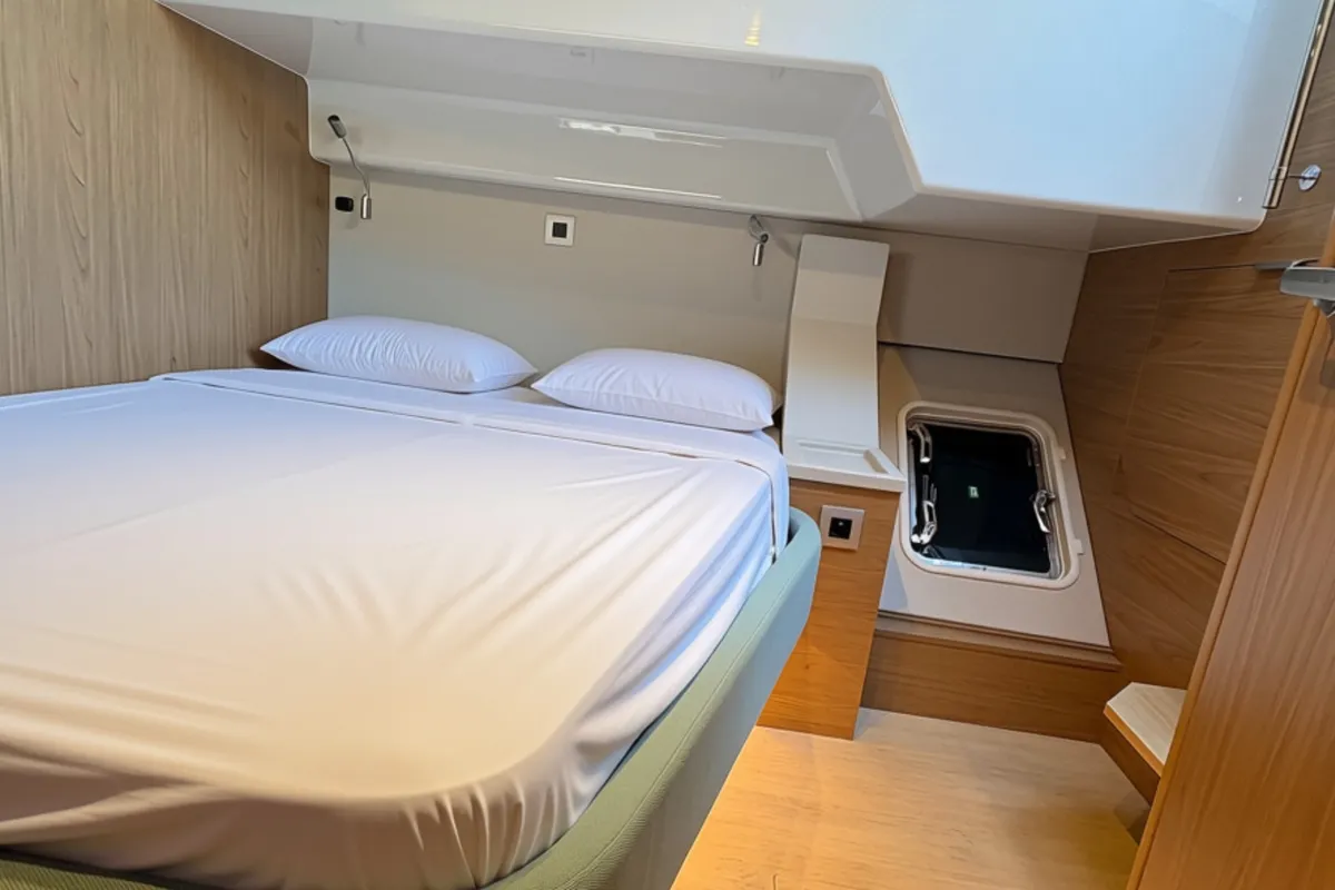 Cabin on Oceanic 10, a Bali 4.6 - 4 cab. OW catamaran at Ajaccio, France