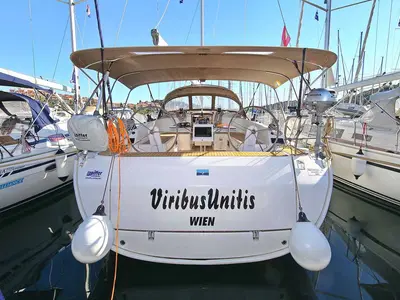 Viribus Unitis