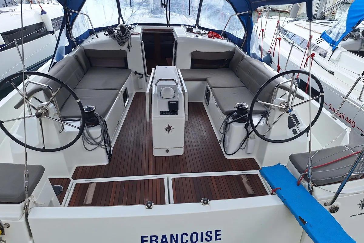Cockpit of Francoise, a Jeanneau Sun Odyssey 490 sailboat at Tonnarella, Italy