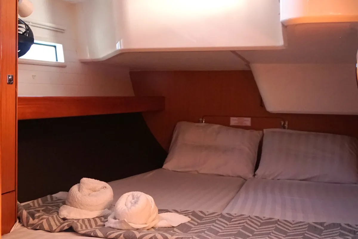 Cabin on Lina, a Bavaria Cruiser 51 sailboat at Athens, Greece