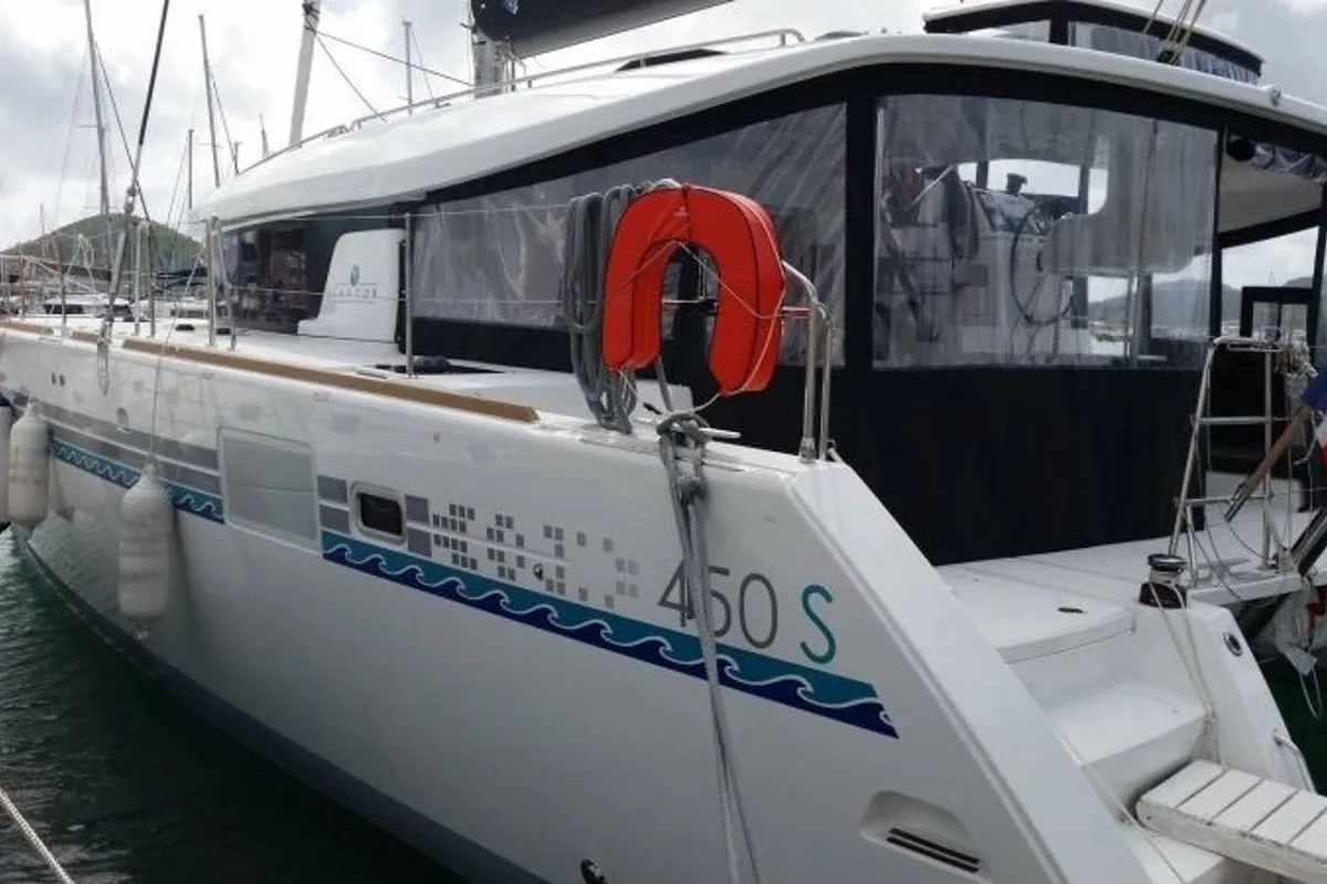 Exterior view of Toja, a Lagoon 450 Sport catamaran at Alameda, United States
