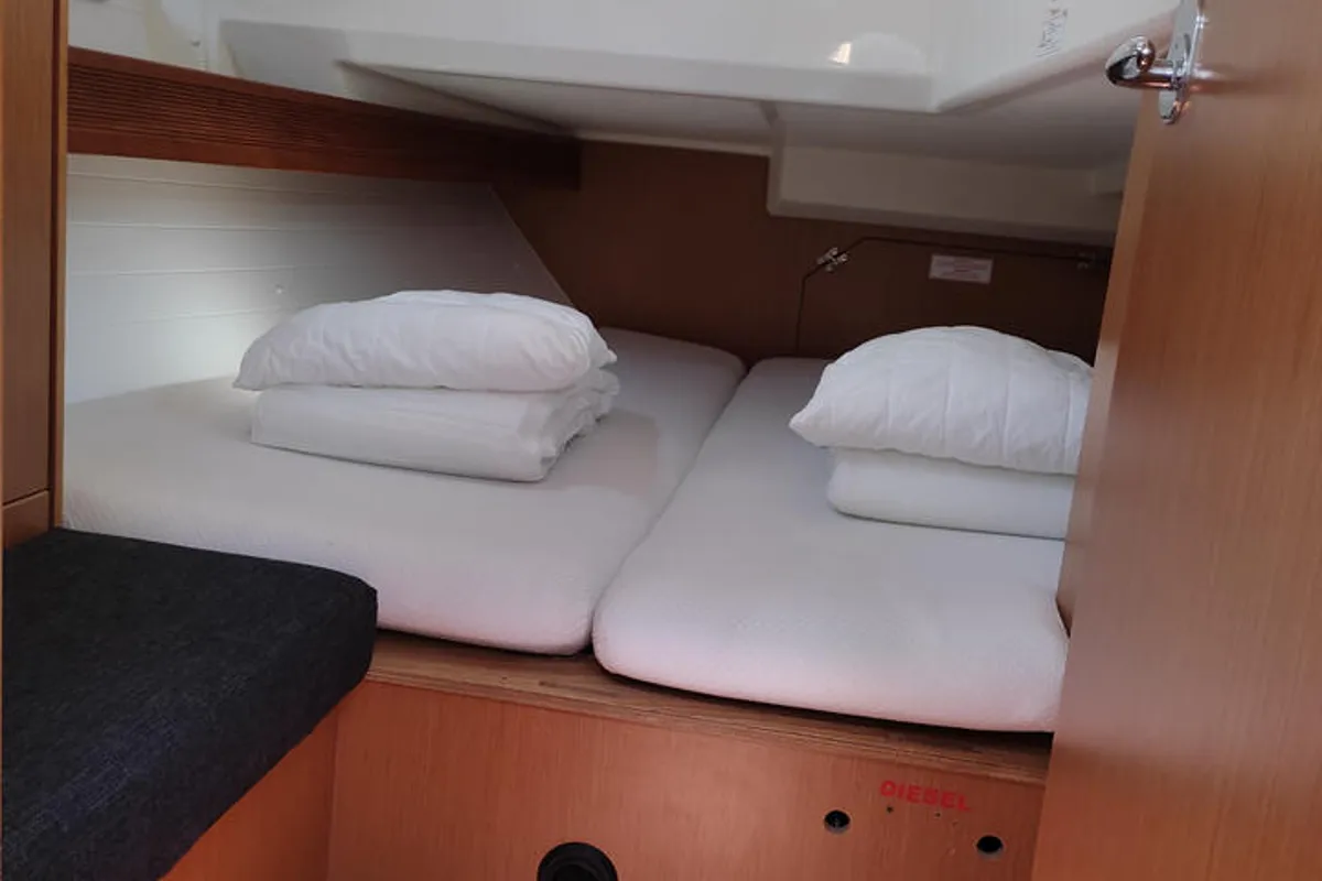 Cabin on Isabelli, a Bavaria Cruiser 40 sailboat at Kontokali, Greece