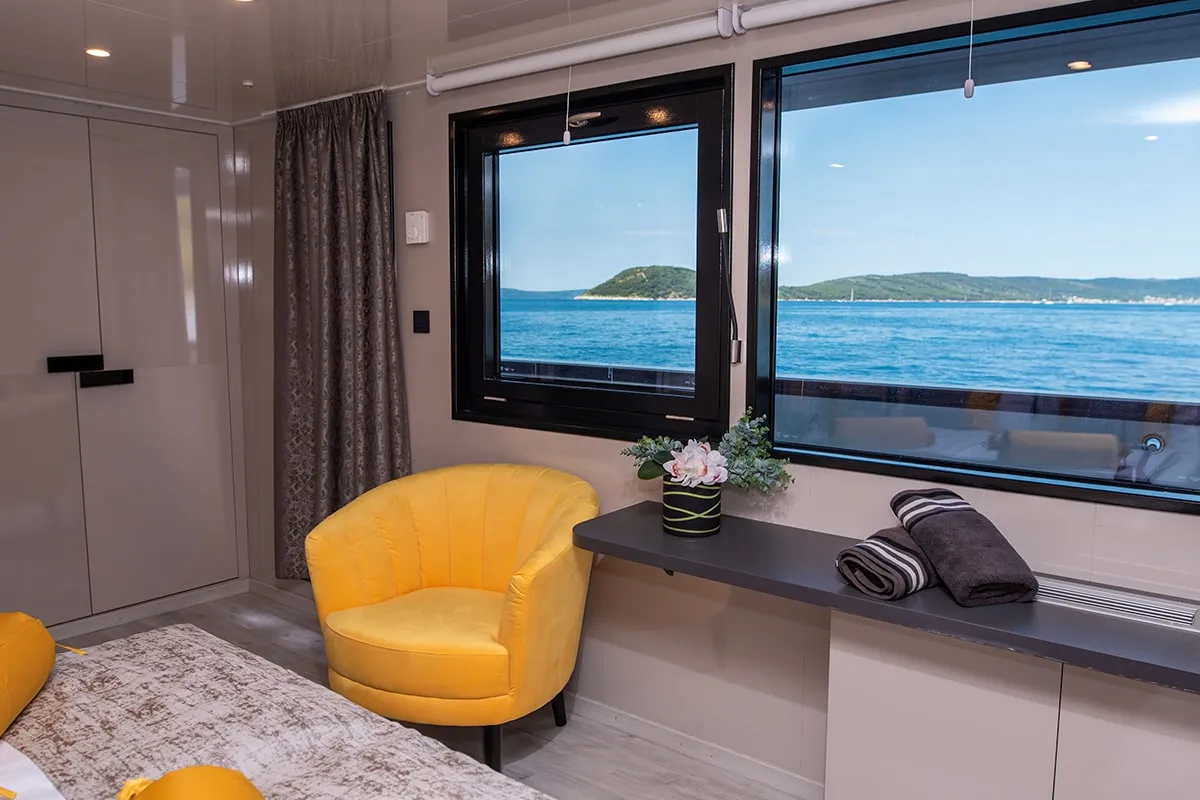 Cabin on Alfa Mario, a Gulet Motoryacht motor yacht at Split, Croatia