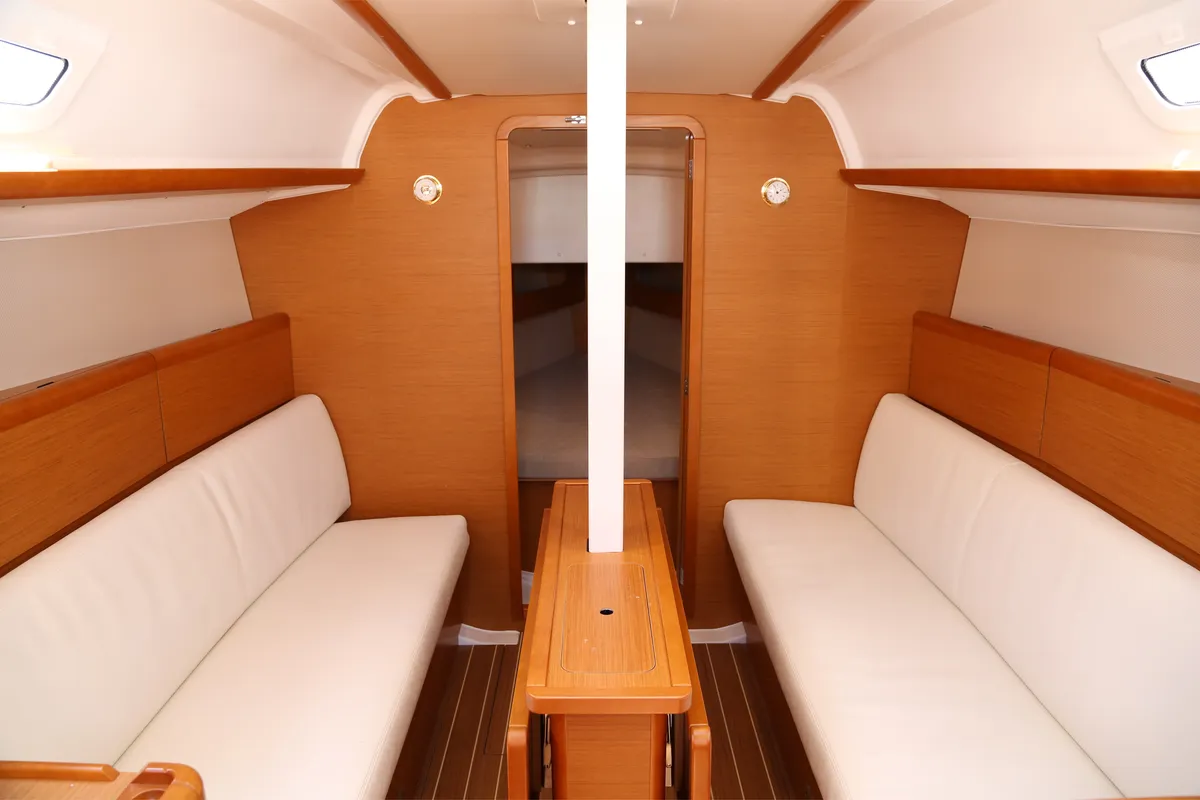 Salon of Galateia, a Jeanneau Sun Odyssey 33i sailboat at Loutraki, Greece
