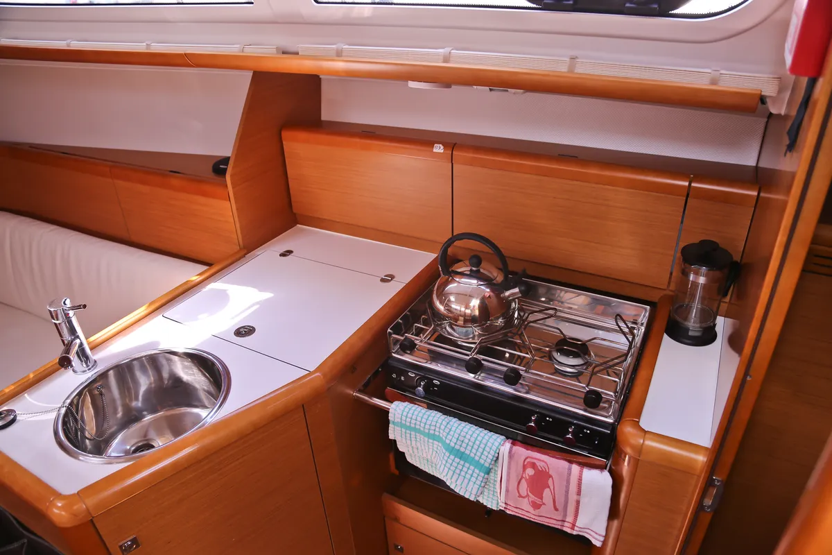 Galley of Galateia, a Jeanneau Sun Odyssey 33i sailboat at Loutraki, Greece