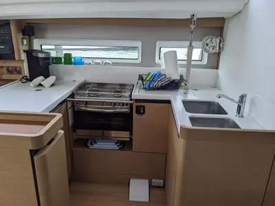Galley of Summer Salt, a Jeanneau Sun Odyssey 440 sailboat at Chesapeake, United States