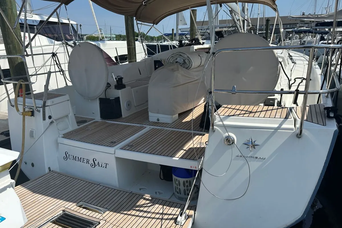 Exterior view of Summer Salt, a Jeanneau Sun Odyssey 440 sailboat at Chesapeake, United States