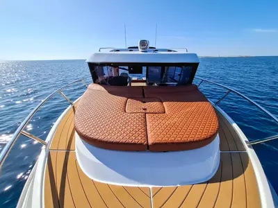 Salon of Kavi, a Kavi 9 motorboat at Grad Pula, Croatia