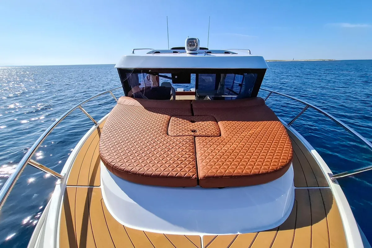 Salon of Kavi, a Kavi 9 motorboat at Grad Pula, Croatia