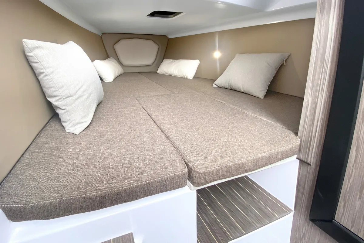 Cabin on Ranieri Cayman 28.0, a Ranieri Cayman 28.0 Executive motorboat at Reggio Calabria, Italy