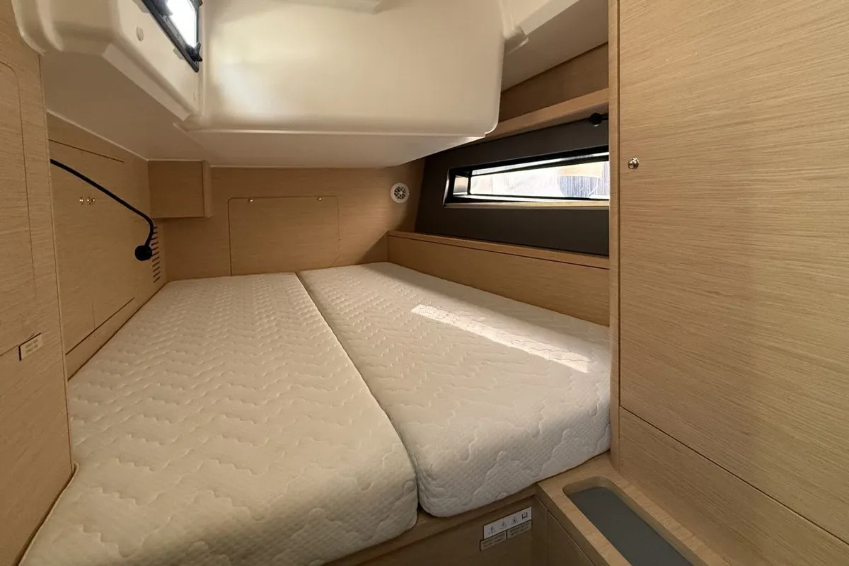Cabin on Cassiopea, a Dufour 41 sailboat at Palermo, Italy