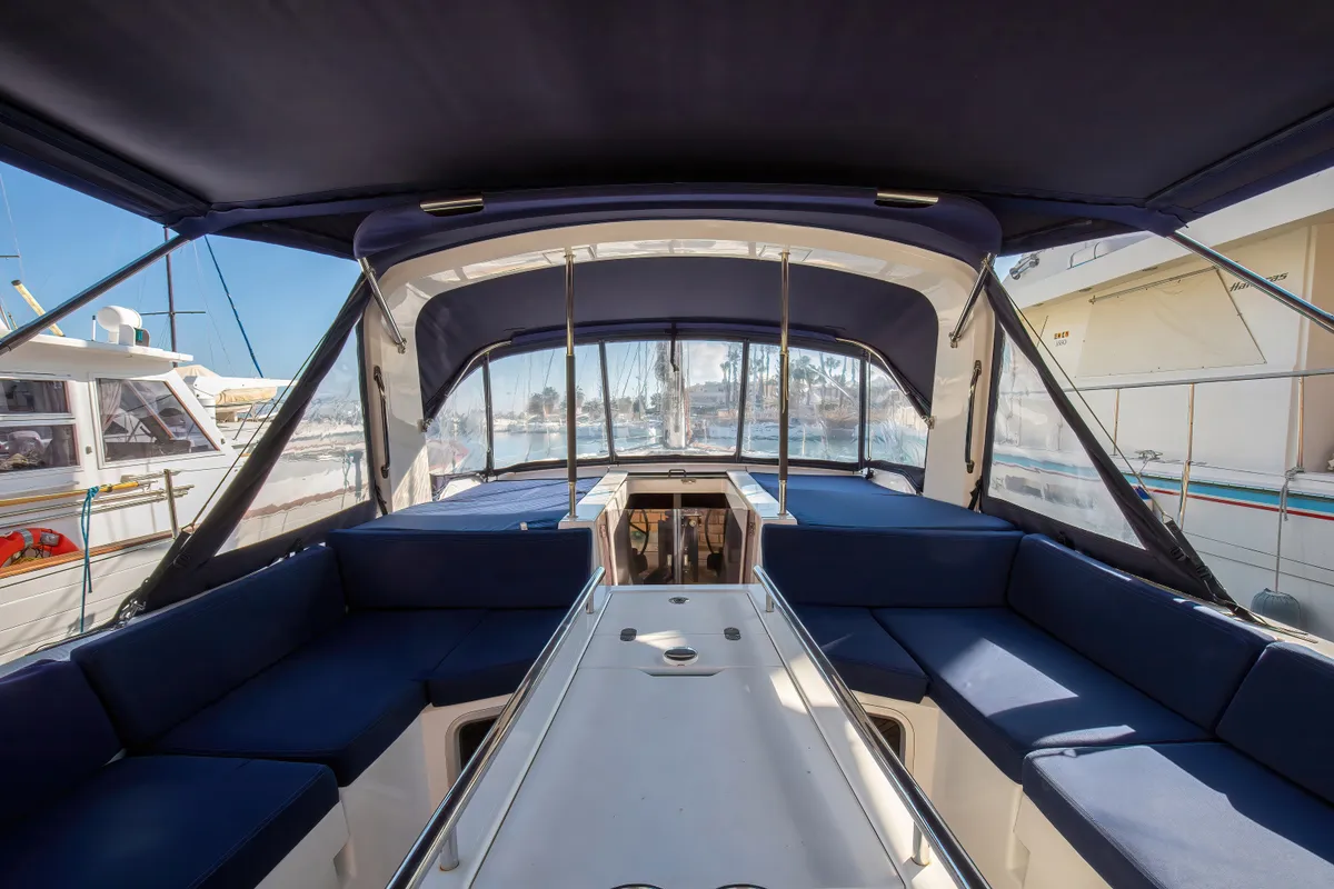 Deck of Hybris, a Beneteau Oceanis 51.1 sailboat at Tonnarella, Italy
