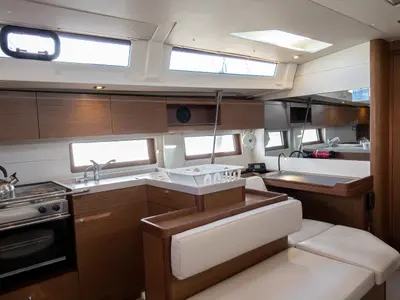 Galley of Hybris, a Beneteau Oceanis 51.1 sailboat at Tonnarella, Italy