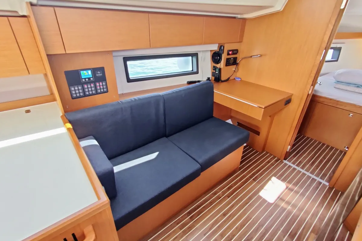 Salon of Relax, a Bavaria C42 sailboat at Sukošan, Croatia