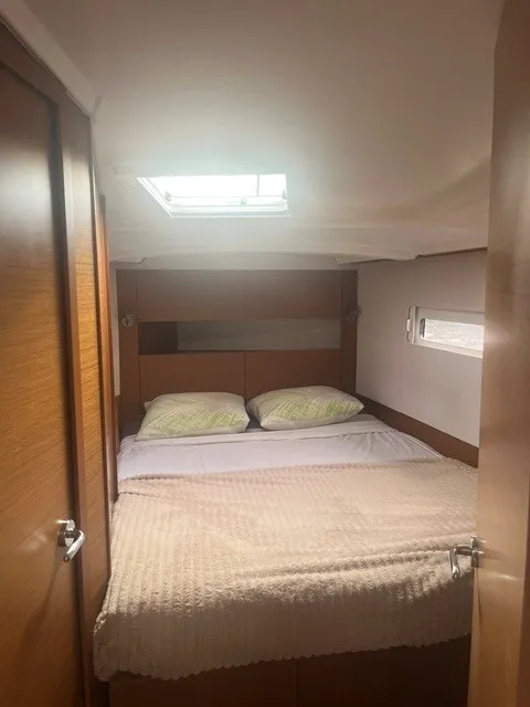 Kairos, a Jeanneau Sun Odyssey 410 sailboat at Marseille, France