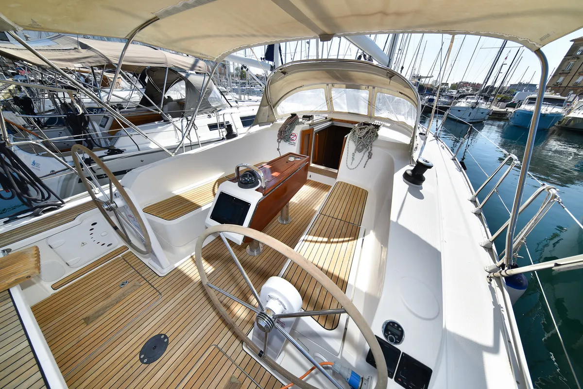 Cockpit of Chill Bill, a Bavaria Cruiser 41 sailboat at Zadar, Croatia