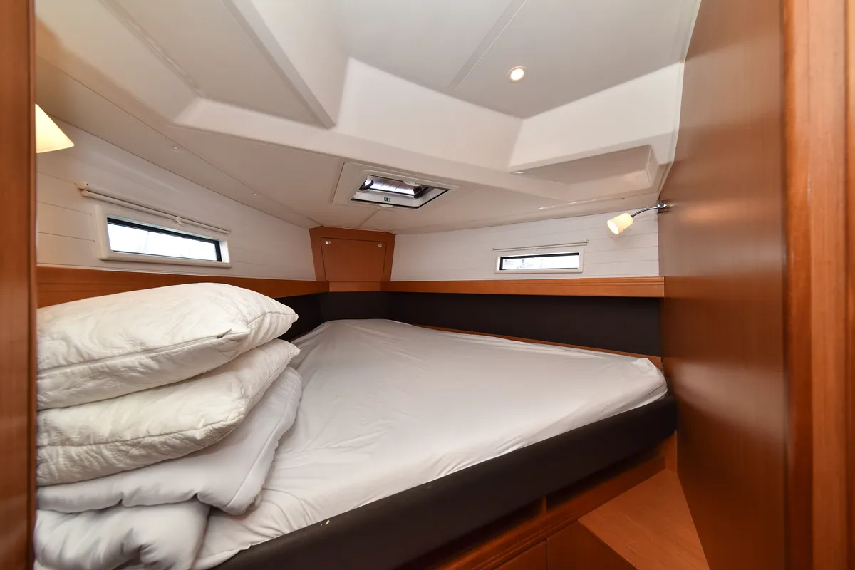 Cabin on Chill Bill, a Bavaria Cruiser 41 sailboat at Zadar, Croatia
